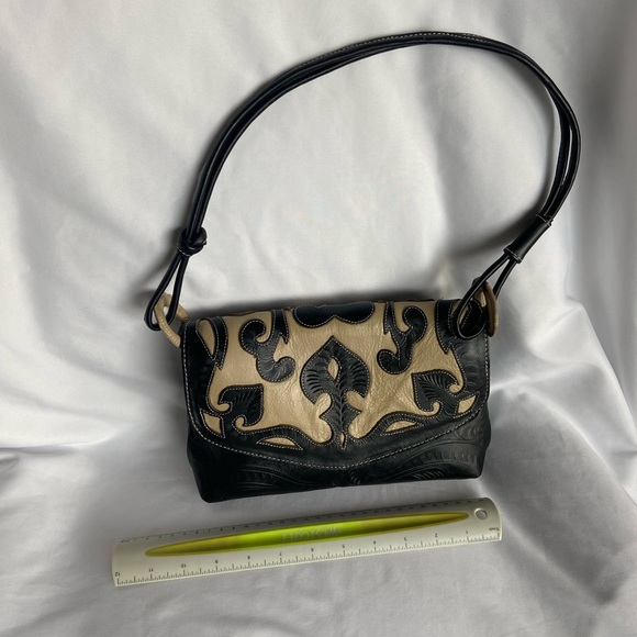 JL Saldivar Leather purse - Picture 7 of 9